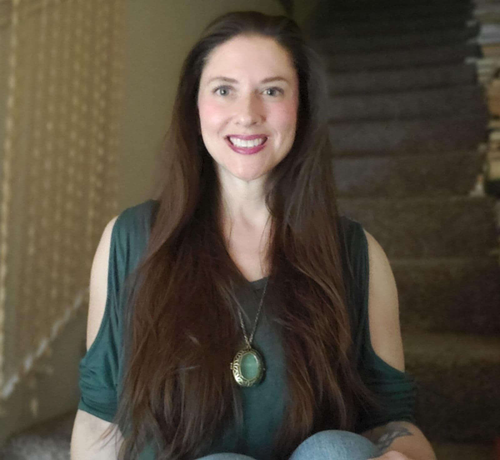 Amanda McClellan, Founder of Sapphire Cove Skincare